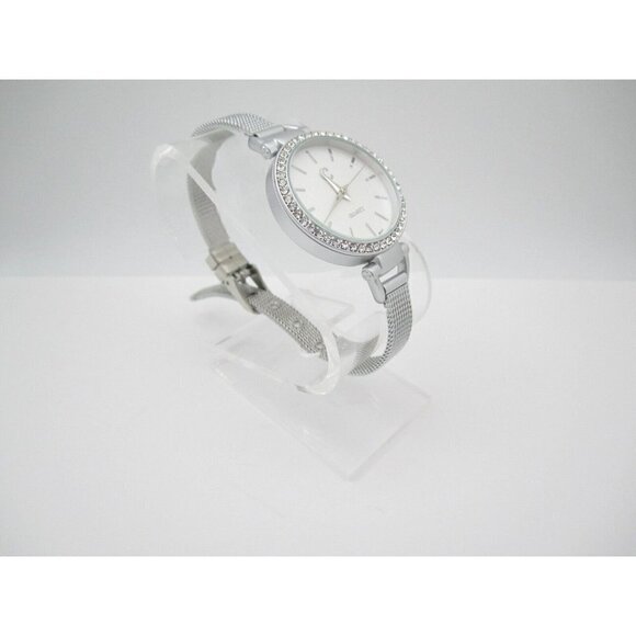 Women Charming Charlie Quartz WR Analog 34mm Dial Causal Round Watch (G413) - Picture 4 of 9